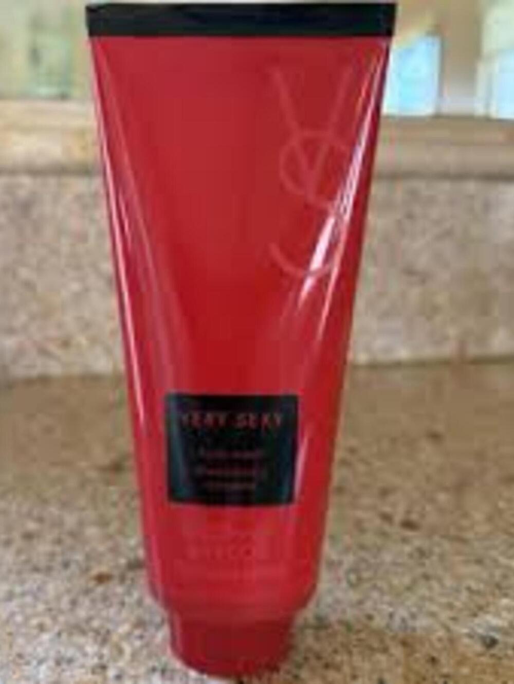 Victoria's Secret Very Sexy Fragrance Body Lotion 6.7 fl oz NEW